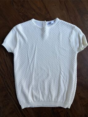 Zara Cream Textured Short Sleeve Top